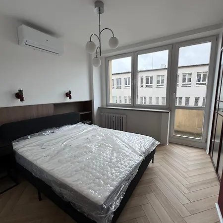 Teatralna 17 Apartman *