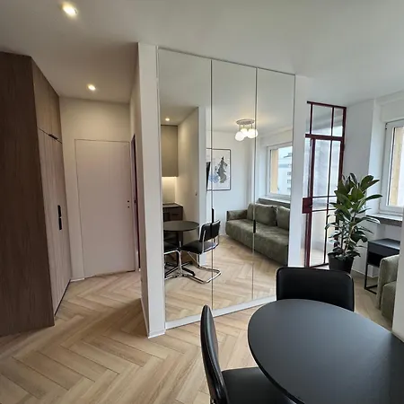 Teatralna 17 Apartman
